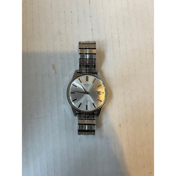 VINTAGE SEIKO 6602-8050 AUTOMATIC ! CROWN STUCK (Turns/Won't Pull Out) AS-IS - Picture 1 of 4